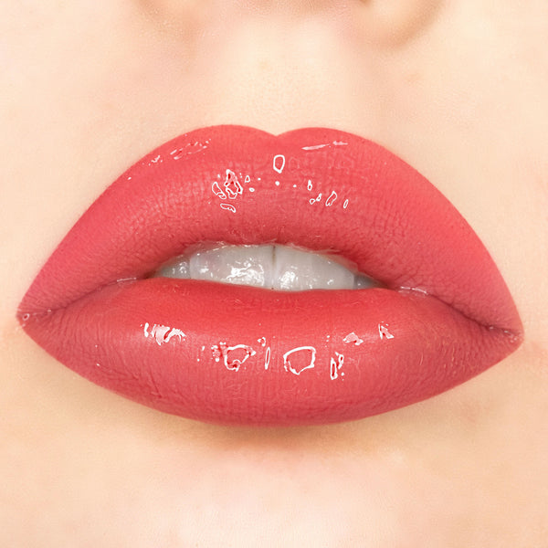 Amorus USA Amor US #amorususa beauty cosmetics makeup cruelty-free Sleeky Kiss Plumping Lip Gloss High Shine Finish Lip Plumping Effect Non-Sticky Moisturizing Easy-to-Use